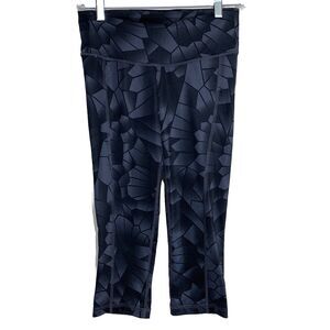 Old Navy Active Leggings Womens Small Petite Black Gray Geometric Crop Fitted